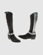 MOMA - Boots