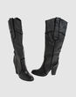 100% - Boots
