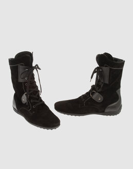 TOD'S - Women - FOOTWEAR - Ankle boots on YOOX.COM
