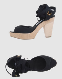 Castaner chaussures sandales &agrave; talons