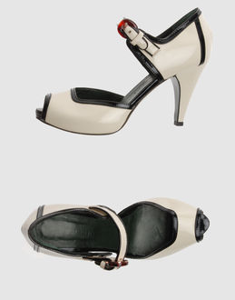 Nicole brundage chaussures escarpins