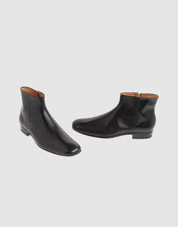 MAISON MARTIN MARGIELA 22 - FOOTWEAR - Ankle boots - on YOOX.COM