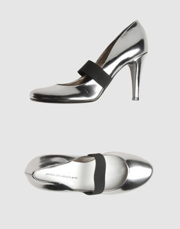 Dove nuotano gli squali   Escarpins