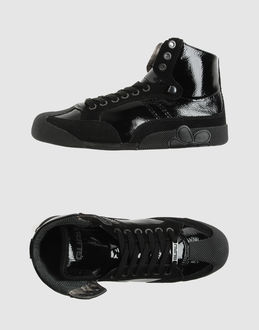 Guru Sneakers