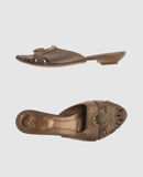 NOW CALZATURE Sabot su YOOXCOM