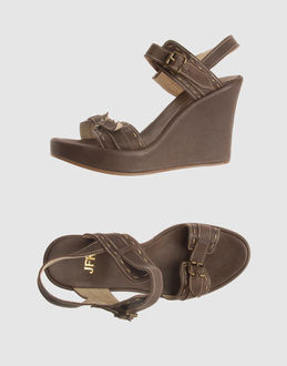 JFK - Women - FOOTWEAR - Wedges on YOOX.COM