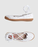 GURU CALZATURE Ballerine su YOOXCOM