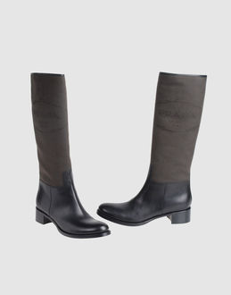 Prada chaussures bottes