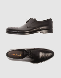 Prada chaussures chaussures à lacet