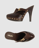 SEBASTIAN CALZATURE Sabot su YOOXCOM
