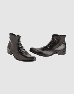 ENRICO FANTINI CHAUSSURES Bottines sur YOOXCOM