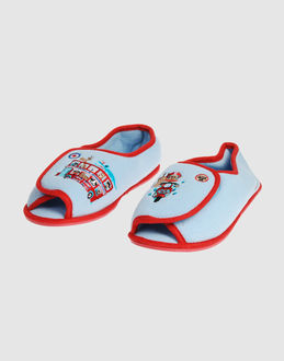 JULIUS & FRIENDS by PAUL FRANK - FOOTWEAR - Slippers - on YOOX.COM