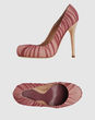 ALEXANDER MCQUEEN - Closed-toe slip-ons 