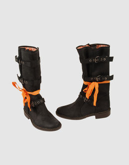 Sus   Bottes