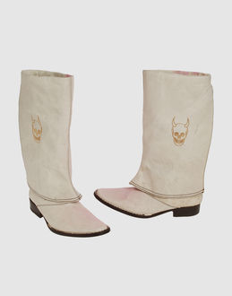 Clone   Bottes