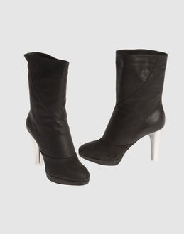 NINA RICCI - Women - FOOTWEAR - Ankle boots on YOOX.COM