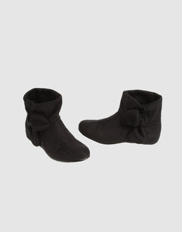 BI 4 - FOOTWEAR - Ankle boots - on YOOX.COM