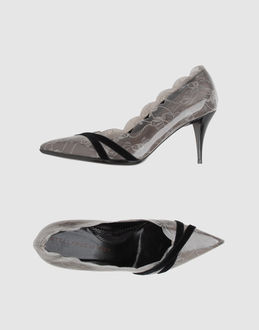 STELLA McCARTNEY - FOOTWEAR - Closed-toe slip-ons - on YOOX.COM