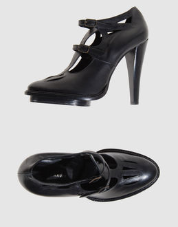 Stiefeletten - HAUTE - BEI YOOX.COM
