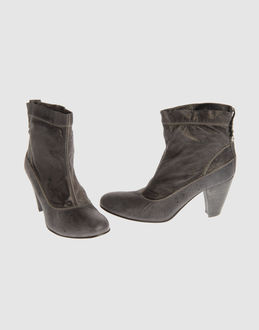 Stiefeletten - VIC MATIE� - BEI YOOX.COM