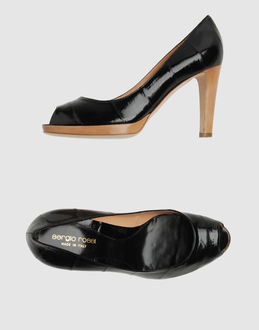 SERGIO ROSSI FOOTWEAR Closed toe slip ons (550143835)