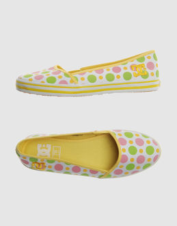 DC SHOECOUSA - FOOTWEAR - Sneakers - on YOOX.COM DC SHOECOUSA - FOOTWEAR - Sneakers - on YOOX.COM