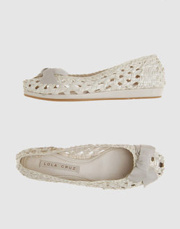 LOLA CRUZ - FOOTWEAR - Ballet flats - on YOOX.COM
