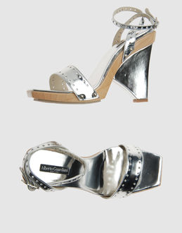 Sandalen mit Absatz - ALBERTO GUARDIANI - BEI YOOX.COM