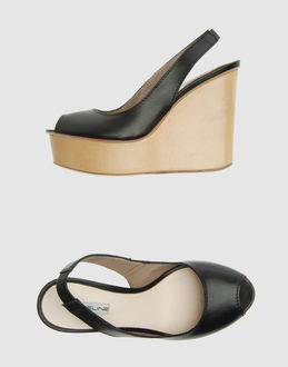 Obeline Footwear Wedges Women  �250