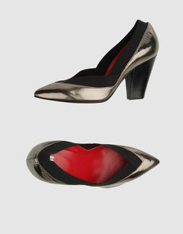 SI ROSSI by SERGIO ROSSI FOOTWEAR Closed toe slip ons (653350047)