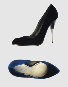 STELLA McCARTNEY - Closed-toe slip-ons  - at YOOX.COM