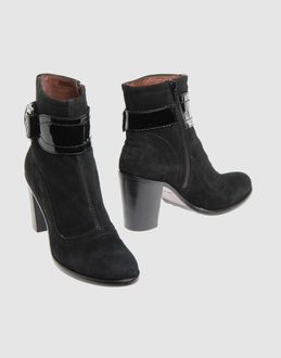 CAFe'NOIR - Women - FOOTWEAR - Ankle boots on YOOX.COM