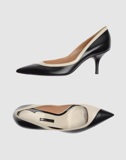 GIORGIO ARMANI Women FOOTWEAR Closed toe slip ons on YOOXCOM