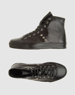 GUCCI Men FOOTWEAR High top sneakers on YOOXCOM