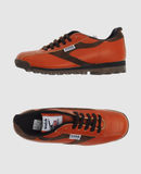 Comparez les prix Walsh - chaussures - sneakers sur yoox.com