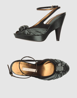 PURA LÓPEZ - SCHUHE - Plateausandalen - bei YOOX.COM