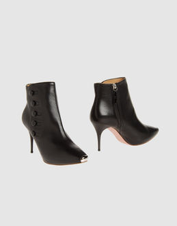 ALEXANDER MCQUEEN - Women - FOOTWEAR - Ankle boots on YOOX.COM
