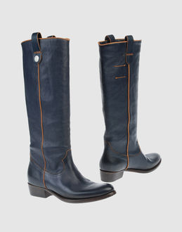 SUS - CHAUSSURES - Bottes � talon sur YOOX.COM