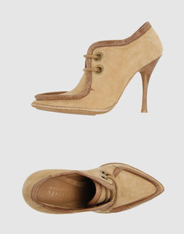 ALEXANDER MCQUEEN - Women - FOOTWEAR - Laced shoes on YOOX.COM