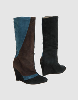 GET U - CHAUSSURES - Bottes � talon sur YOOX.COM