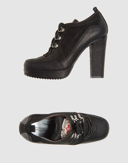 DSQUARED2 - CHAUSSURES - Chaussures � lacets sur YOOX.COM