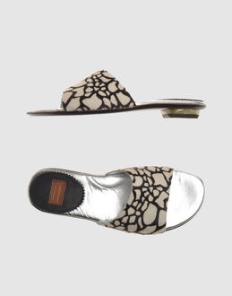 GOFFREDO FANTINI - CHAUSSURES - Pantoufles - sur YOOX.COM