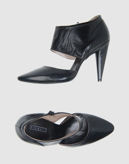 VIC MATIE' - SCHUHE - Ankle Boots - bei YOOX.COM