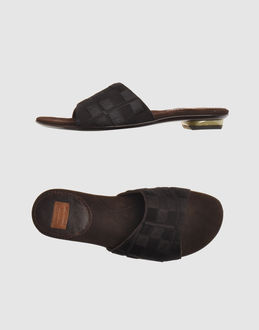 GOFFREDO FANTINI - CHAUSSURES - Pantoufles - sur YOOX.COM