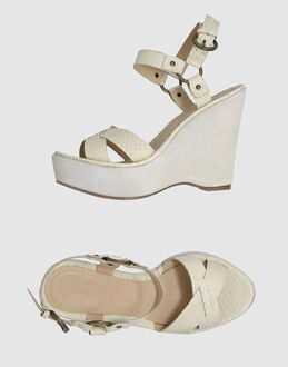 JULIE DEE - SCHUHE - Plateaus - bei YOOX.COM