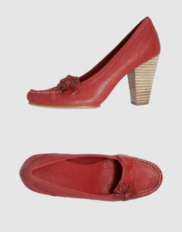 JULIE DEE - SCHUHE - Mokassin mit Absatz - bei YOOX.COM