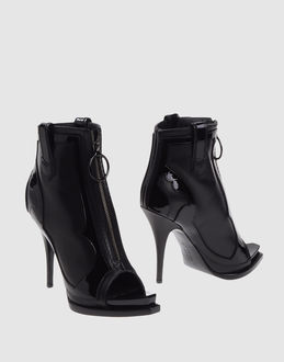 Givenchy Ankle Boots - Item 44205908 Givenchy Ankle Boots - Item 44205908