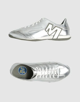 MERRELL - SCHUHE - Sneakers - bei YOOX.COM