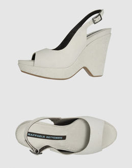 RAFFAELE SETTEMBRE - SCHUHE - Plateausandalen - bei YOOX.COM