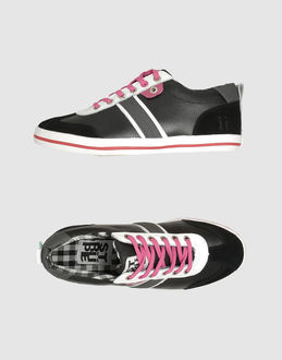 STRIIPE - SCHUHE - Sneakers - bei YOOX.COM